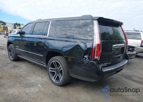 2017 GMC Yukon Xl Denali z USA, uszkodzony, nr VIN 1GKS2HKJ4HR236489